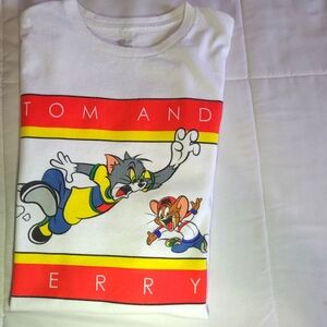 Tom and Jerry T shirt